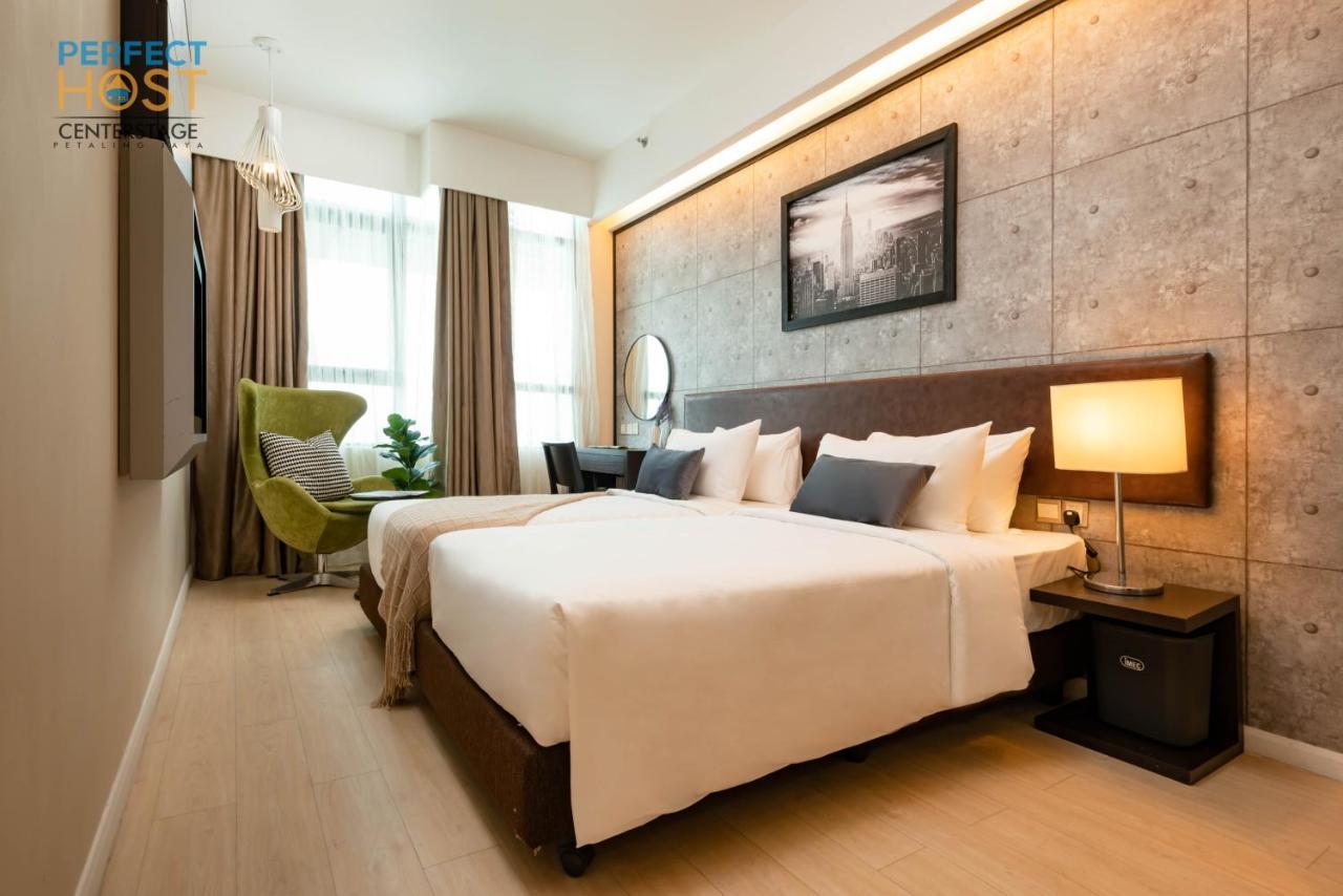 Centrestage Petaling Jaya By Perfect Host Hotel Kültér fotó Deluxe Room