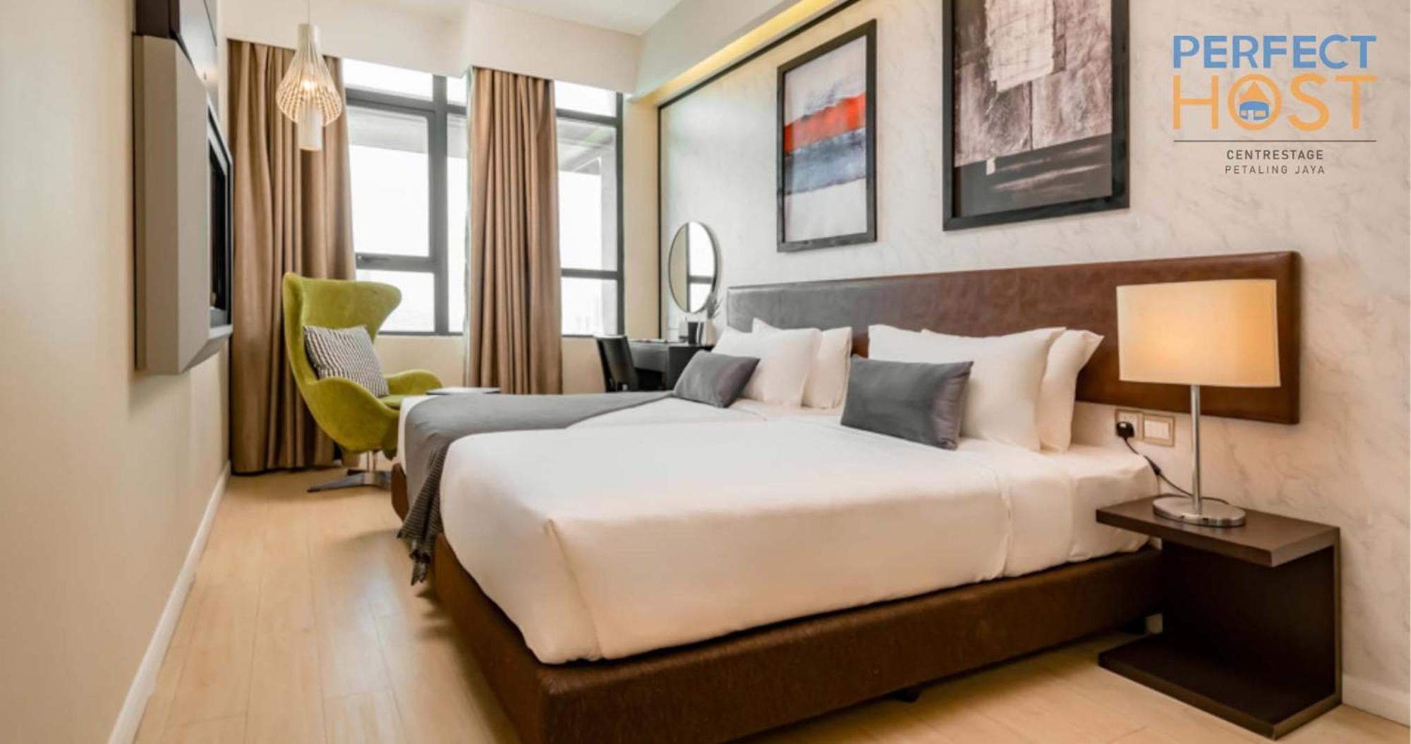 Centrestage Petaling Jaya By Perfect Host Hotel Kültér fotó Deluxe Room
